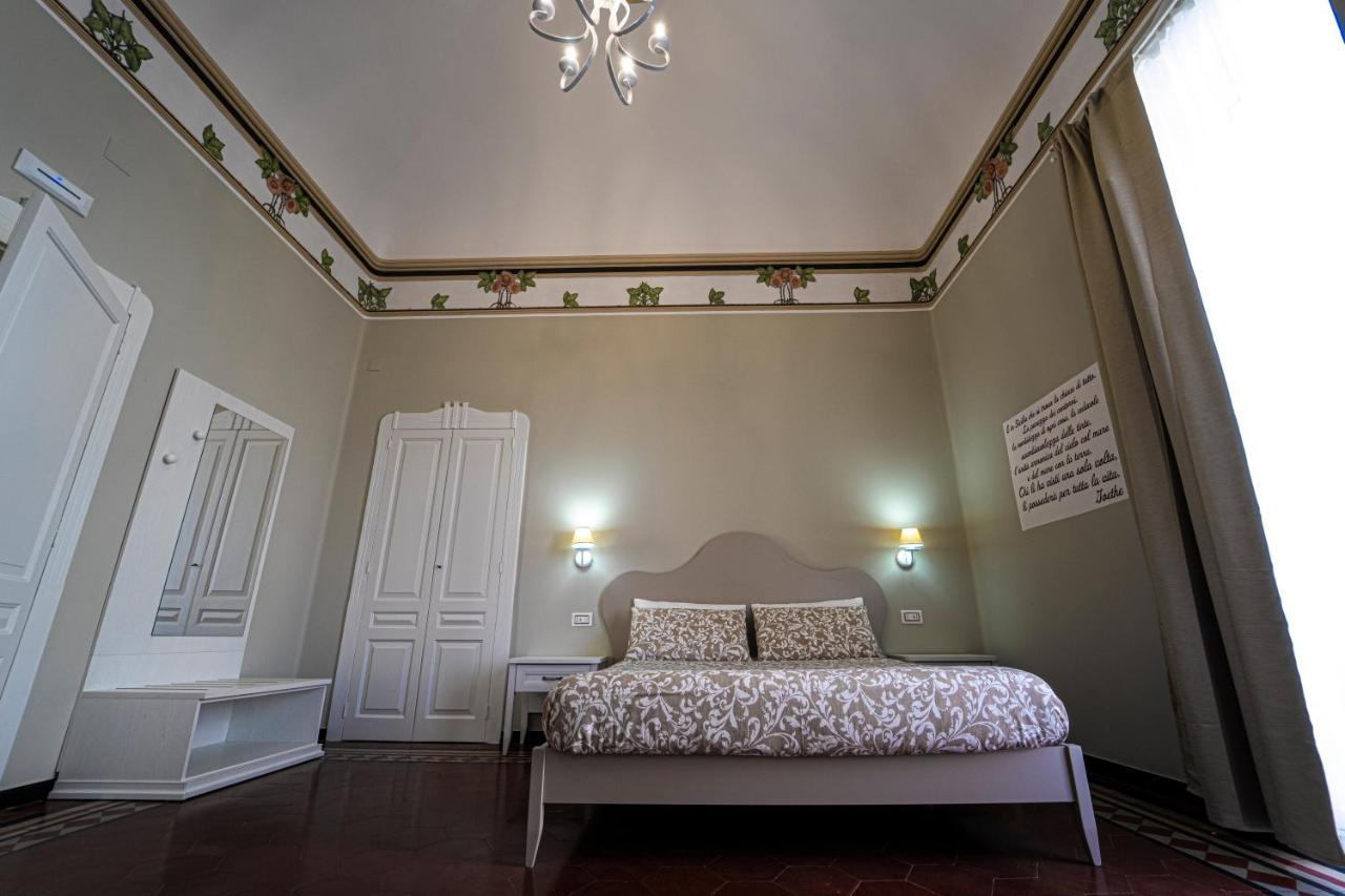 Gli Specchi Di Archimede Bed & Breakfast Syracuse Eksteriør bilde